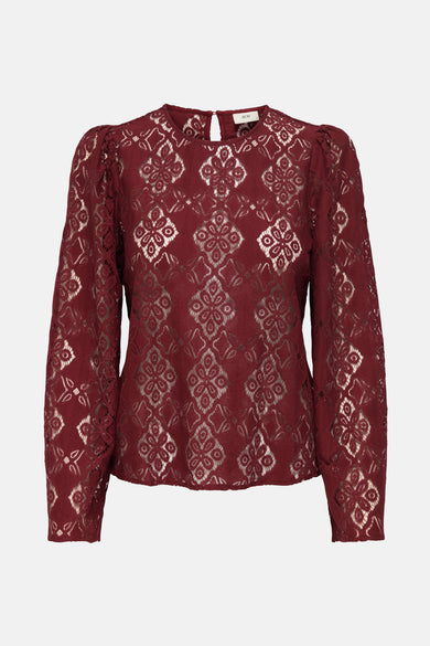 Bordeaux blouse met lange mouwen van JDY, versierd met bloemenpatronen in kant.