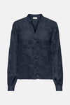 Chemisier bleu à manches longues de JDY avec un motif texturé floral et une coupe boutonnée.
