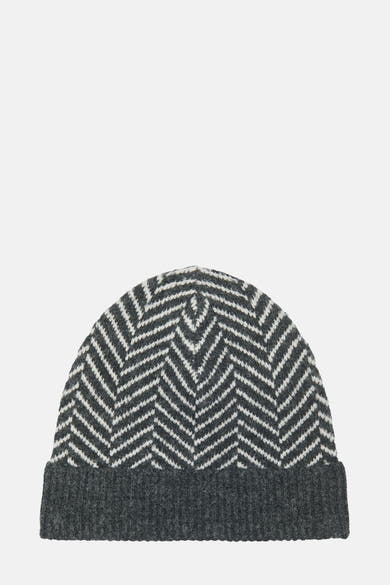 Bonnet gris de JDY avec un motif à chevrons blanc et gris sur fond uni.