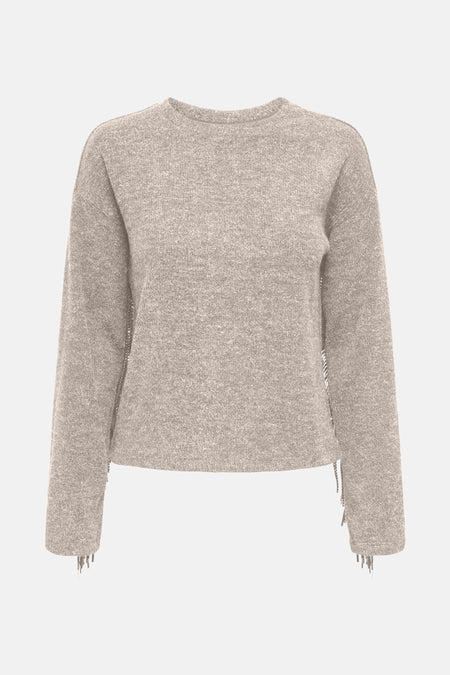 Beige ronde hals trui van ONLY, versierd met decoratieve franjes op de mouwen, achterzijde.