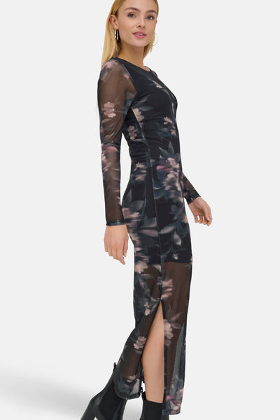 Robe longue à motifs multicolores de ONLY®, avec manches longues et fente sur la jambe.