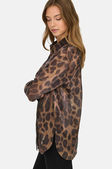 Bruin overhemd met lange mouwen van ONLY, met luipaardprint en een losse pasvorm.