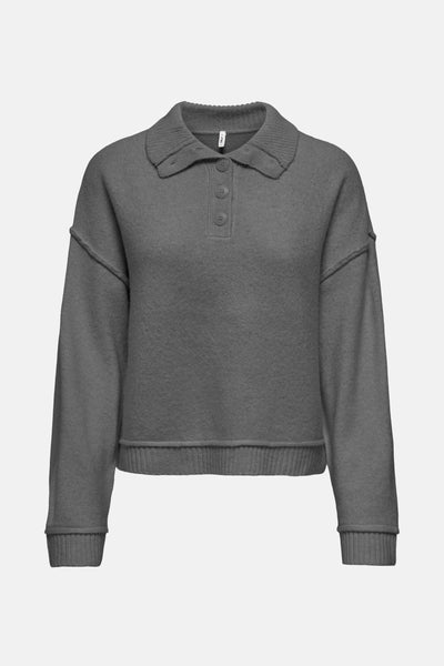 Pull gris en maille de ONLY, avec col polo boutonné et finitions côtelées.