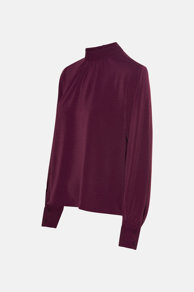 Rode blouse met lange mouwen van JDY, met opstaande kraag en knoopmanchetten.