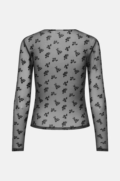 Grijze T-shirt met lange mouwen van JDY, in zwarte bloemenmesh, achterzijde.