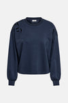 Blauwe sweater van JDY met getextureerd detail op de schouder en aansluitende lange mouwen, achterzijde.
