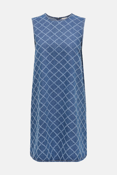 JDY middendonkerblauwe spijkerjurk met all-over textuur ruitpatroon.