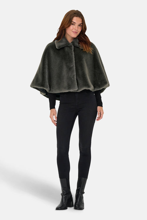 ONLSOF FUR CAPE OTW