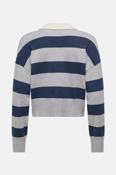 Pull rayé bleu et gris par ONLY, avec un col couleur crème, vue de dos.

