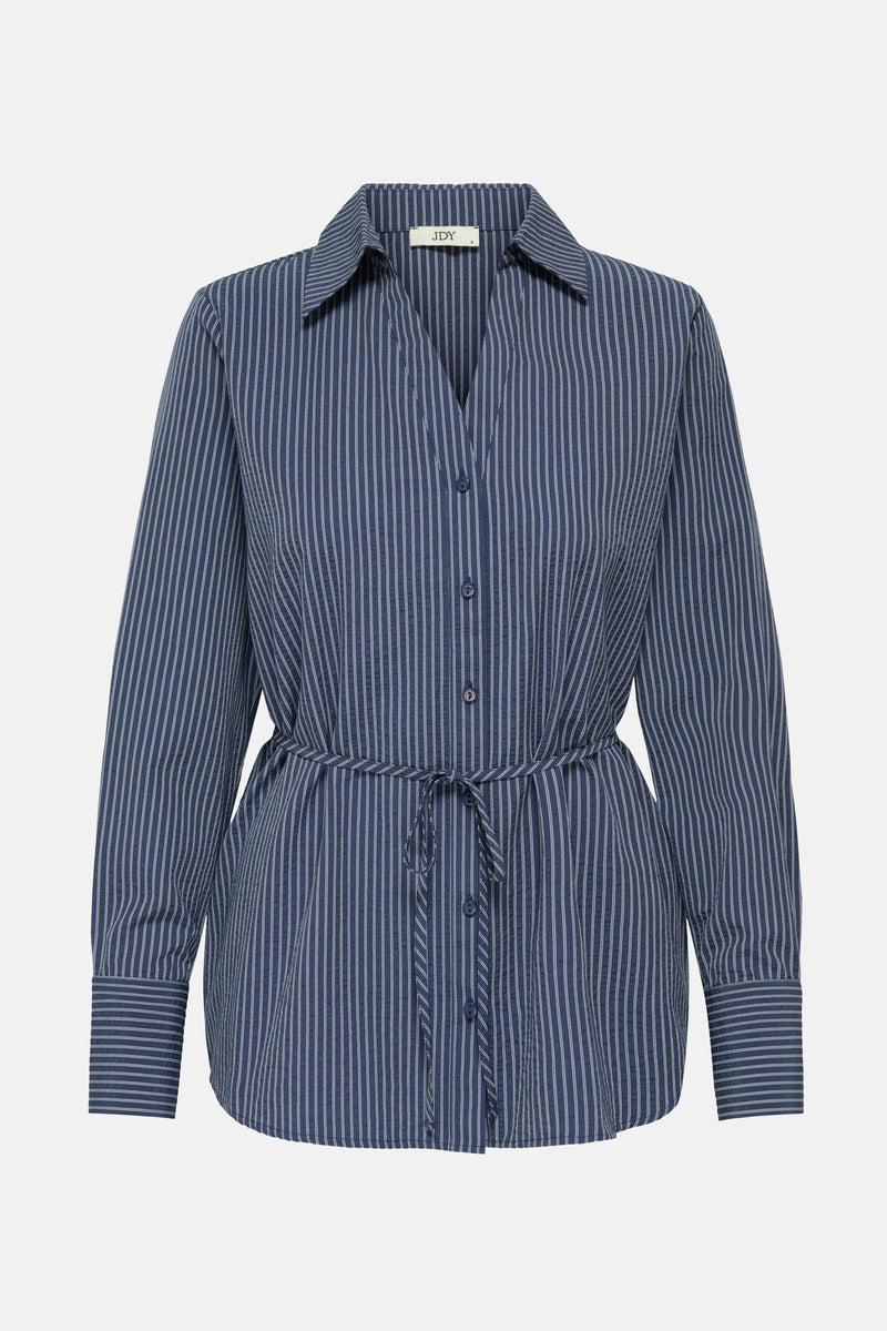Blauwe gestreepte blouse van JDY, met trekkoord in de taille en lange knoopmouwen.