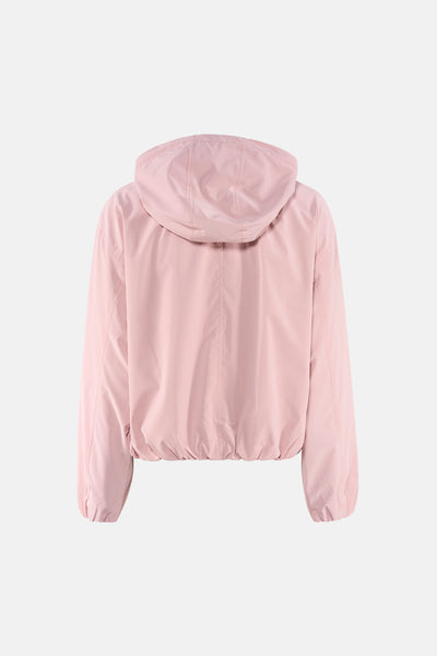 Veste courte rose de ONLY®, avec capuche et manches longues, vue de dos.
