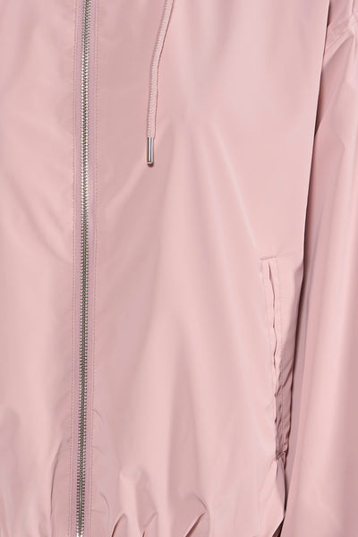 Veste courte rose de ONLY, avec fermeture éclair et cordon de serrage argenté, poche latérale.