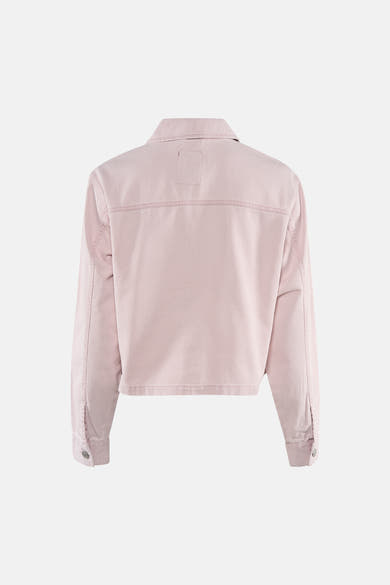 Veste en jean rose de ONLY®, vue de dos, avec des coutures apparentes et une texture sergée.
