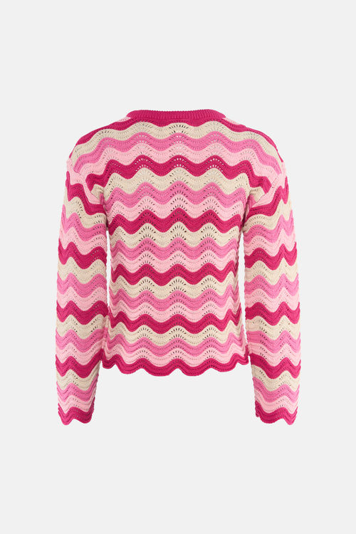 Pull à col rond rose de ONLY, à rayures ondulées roses et beiges en maille ajourée.
