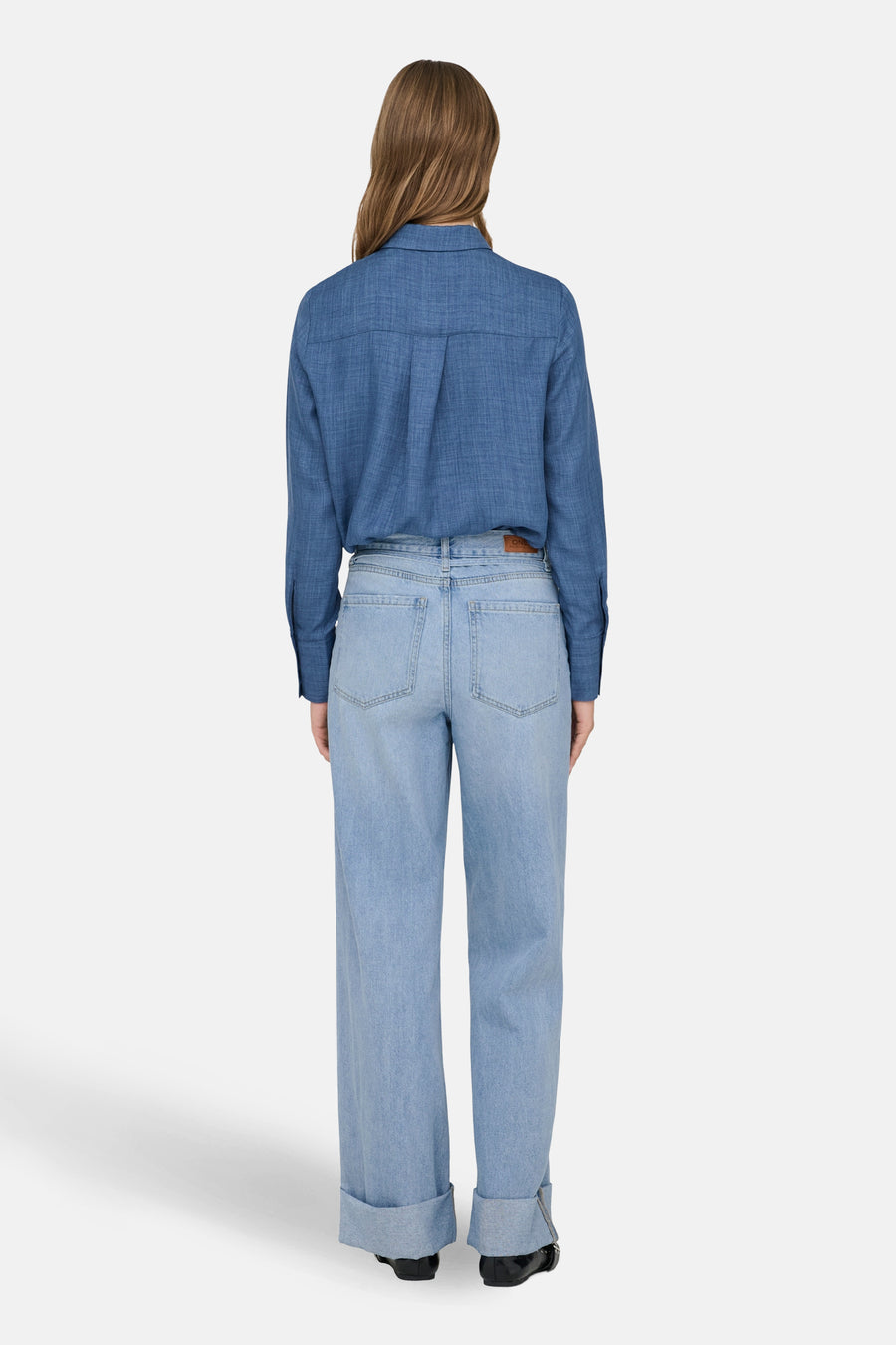 Jean large en denim bleu clair de ONLY, avec revers aux ourlets
