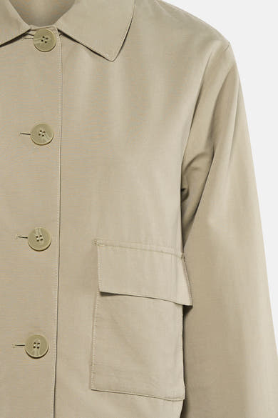 Veste courte verte de JDY avec boutons ton sur ton et poche plaquée.