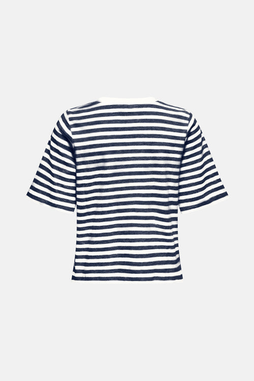 T-shirt à manches courtes bleu rayé by ONLY®, avec des rayures horizontales bleu marine et blanches.