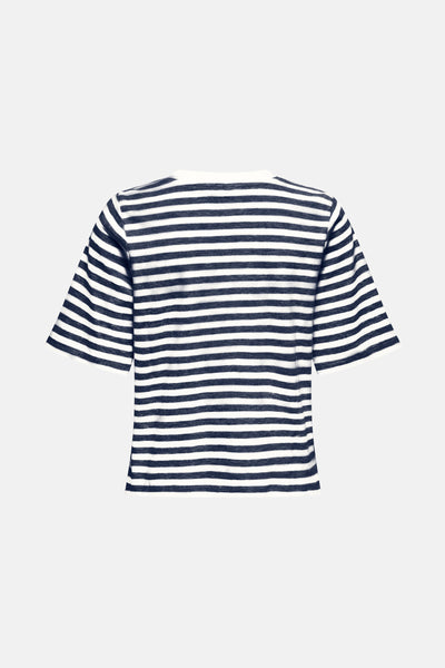 T-shirt à manches courtes bleu rayé by ONLY®, avec des rayures horizontales bleu marine et blanches.