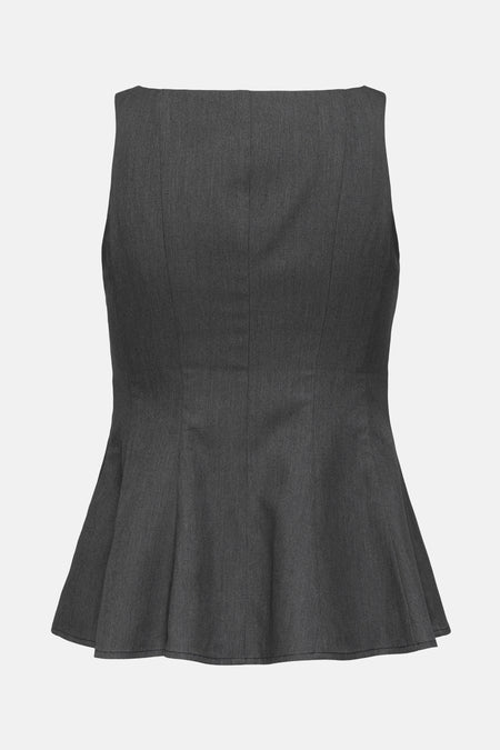 Grijze ONLY blouse met peplum-snit en verticale naaddetails.