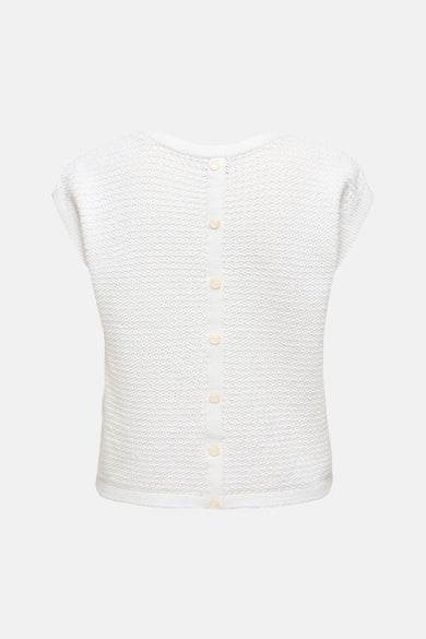 Top uni manches courtes blanc de JDY, avec fermeture boutonnée au dos et texture maille.
