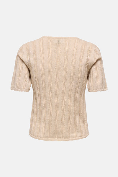 Pull beige à col rond de JDY, tricoté à manches courtes avec motif ajouré vertical, vue de dos.