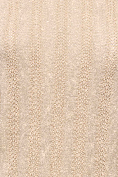 Pull beige de JDY en maille avec motifs texturés verticaux et légers éclats.