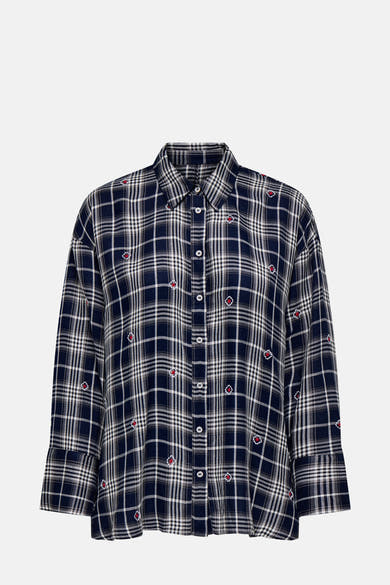 Chemise à manches longues à carreaux multicolores de ONLY®, ornée de motifs décoratifs rouges.