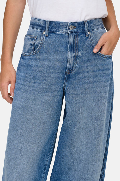 TAYLOR - light blue denim