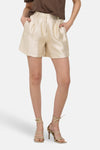 Short doré de ONLY® plissé, à taille haute et légèrement brillant.