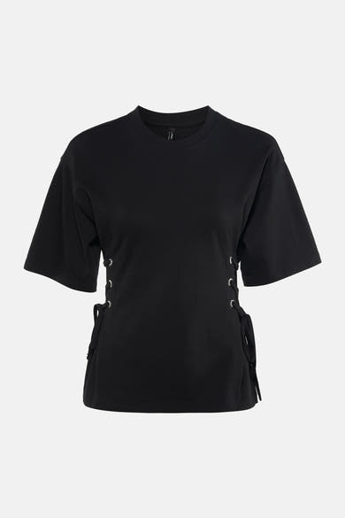 T-shirt noir à manches courtes de ONLY, avec détails de laçage sur les côtés.
