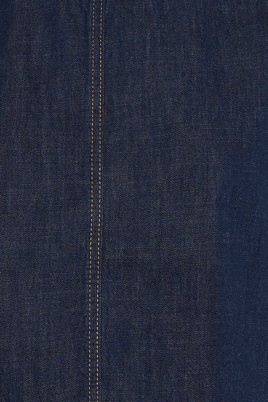 Top in donkerblauw denim van ONLY® met lichtbruine dubbele stiksels en diagonale keperbinding.