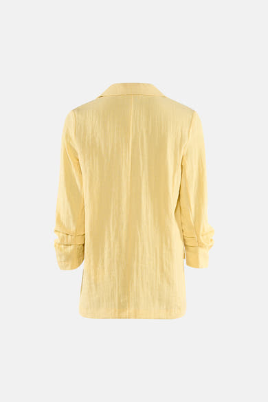 Blazer jaune texturé de ONLY® avec manches retroussées, vue arrière.