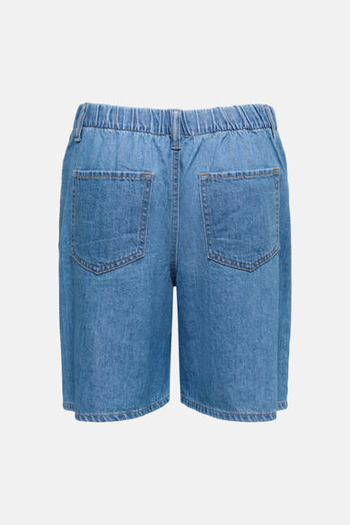 Lichtblauwe spijkerbroekshorts van JDY, achterkant, met elastische tailleband en achterzakken.