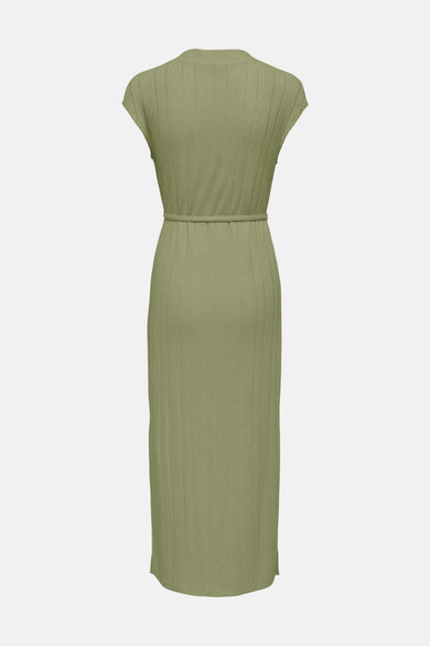 Robe midi verte côtelée de JDY, ceinture à la taille, manches courtes et col montant, vue de dos.