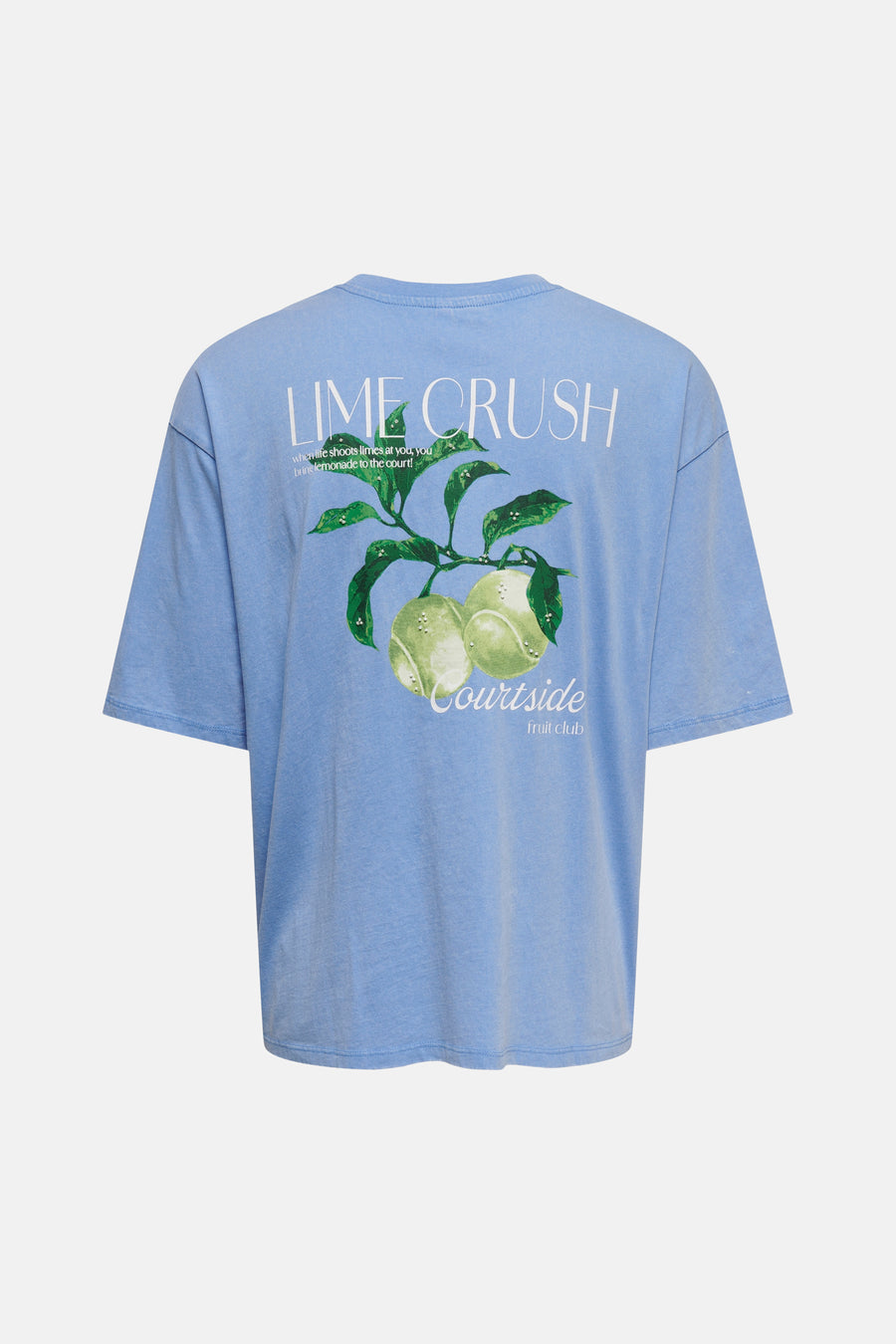 T-shirt bleu clair délavé de ONLY®, dos avec grand imprimé 'Lime Crush' et citrons-balles de tennis.