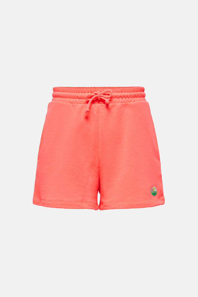 Koraalrode short van ONLY, met elastische tailleband en een relaxte pasvorm.