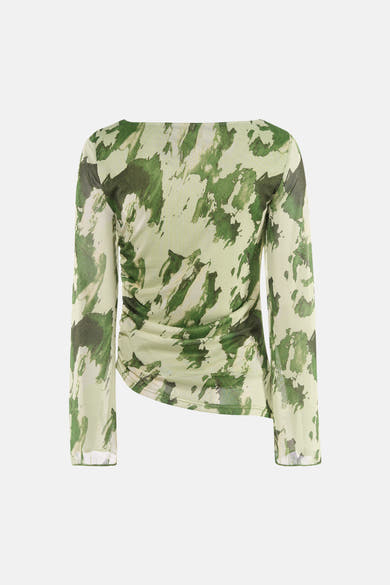 T-shirt à manches longues vert de JDY avec un motif camouflage dans des tons de vert et blanc.