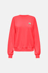 Sweat corail de ONLY® avec col rond et un petit écusson multicolore sur la poitrine.