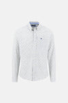 Chemise à manches longues multicolore de FYNCH-HATTON avec un motif fleuri sur un fond blanc.