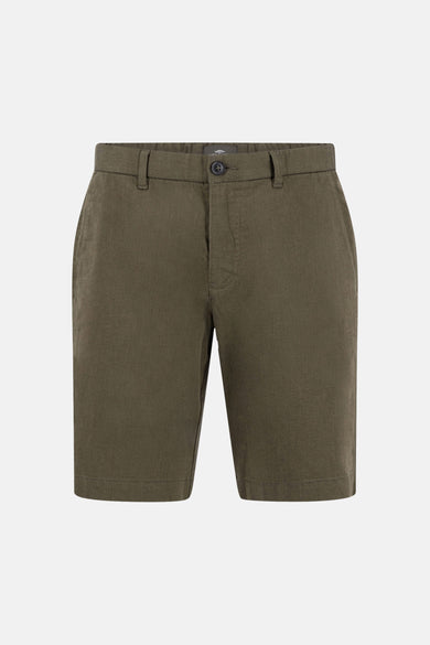 Korte kaki broek van FYNCH-HATTON, met knoopbare achterzakken en riemlussen in de taille.