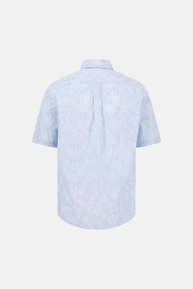 Chemise bleu à manches courtes de FYNCH-HATTON, motif à feuilles blanches sur l'ensemble, vue arrière.