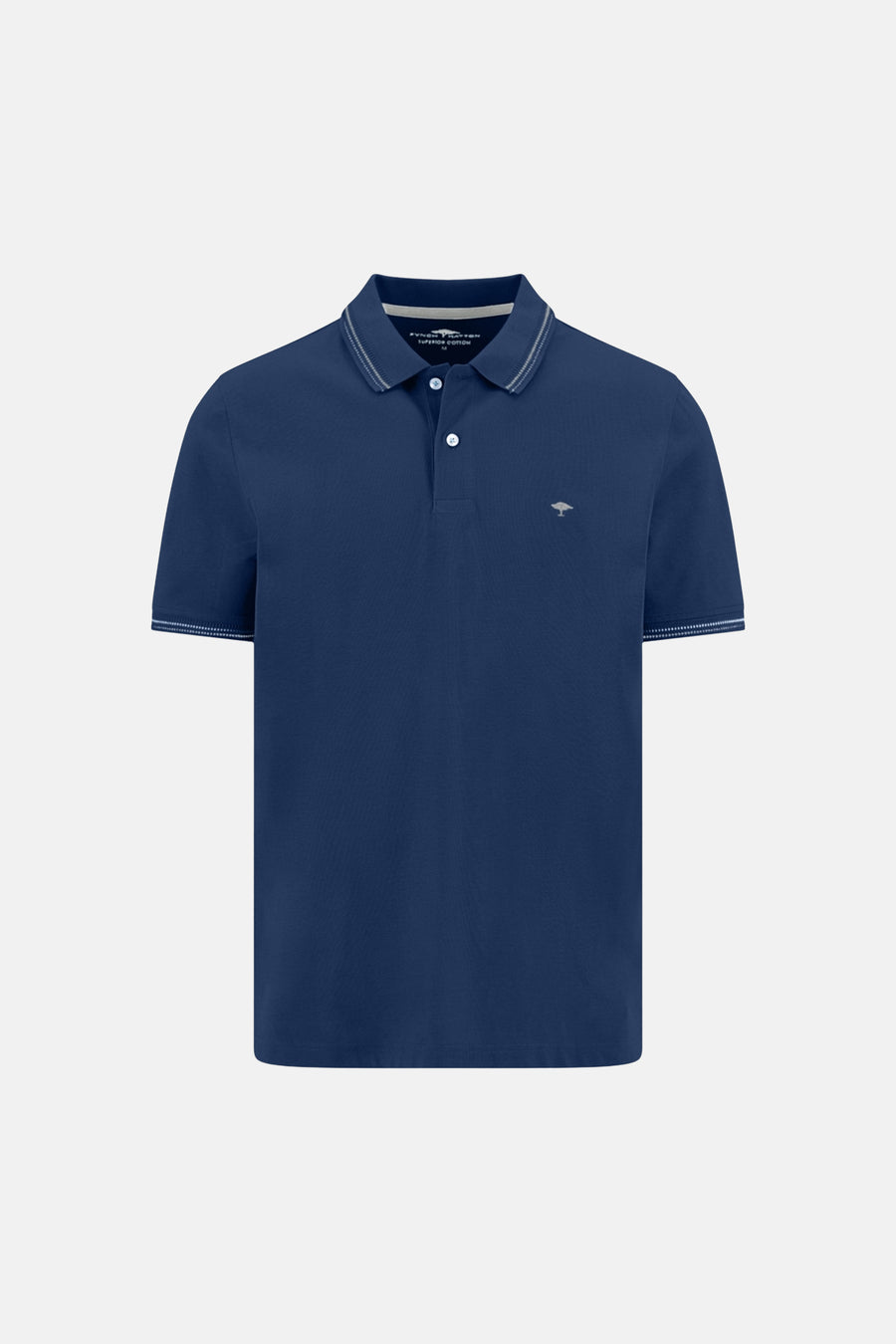 Polo bleu marine de FYNCH-HATTON avec col et bords-côtes à double rayures blanches, deux boutons et petit logo brodé.