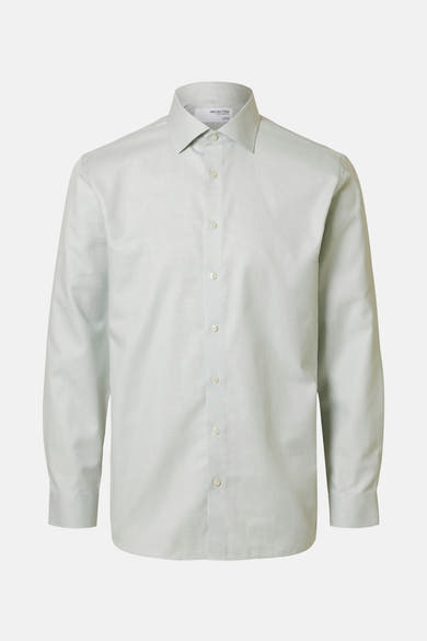 Chemise à manches longues verte de SELECTED, avec une texture subtile et des boutons assortis.
