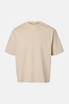 Beige T-shirt met korte mouwen van SELECTED, relaxte pasvorm en eenvoudige ronde hals.
