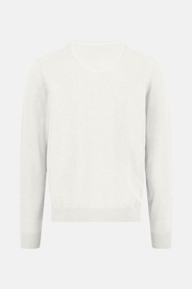 Pull à col en V écru de FYNCH-HATTON, en maille fine et légère.