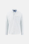 Chemise à manches longues multicolore de FYNCH-HATTON, à motif imprimé sur fond blanc, col boutonné.
