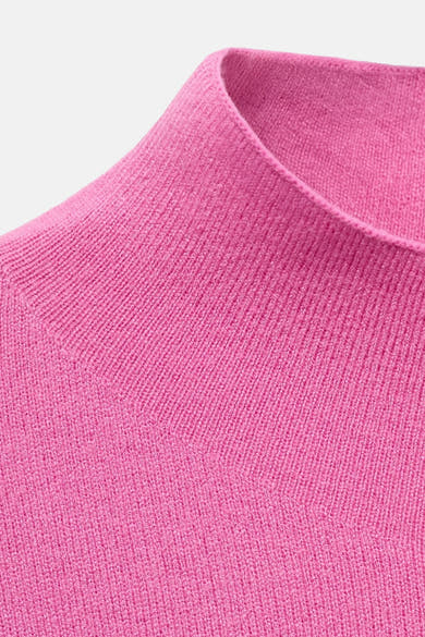Roze trui met ronde hals van MANGO, met een gebreide textuur en een opstaande kraag.