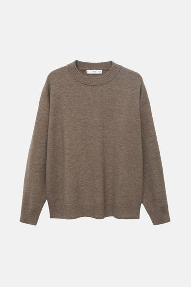 Pull col rond marron de MANGO, en maille texturée, à manches longues et coupe décontractée.
