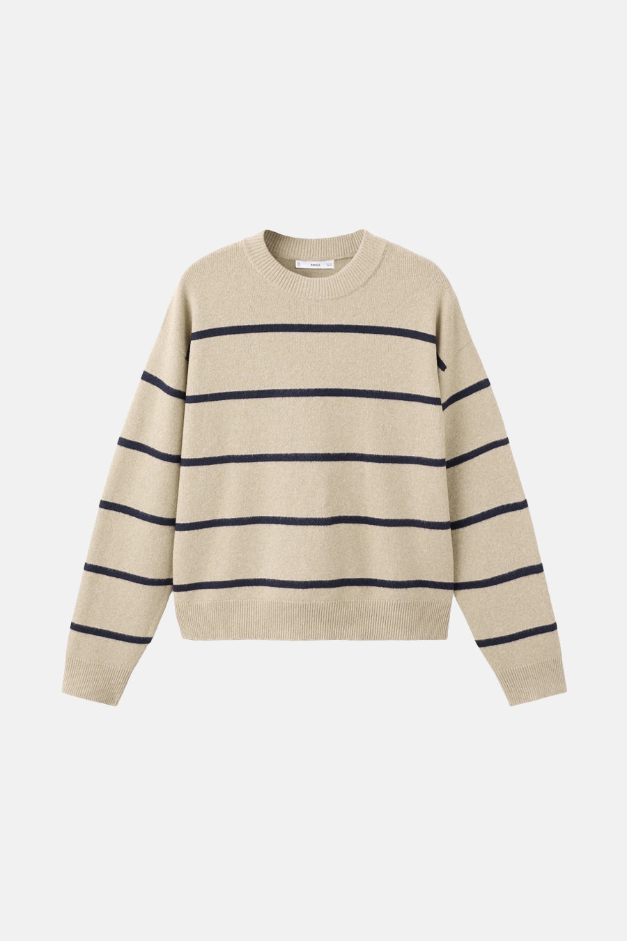 Beige ronde hals trui van MANGO met marineblauwe horizontale strepen op een effen achtergrond.