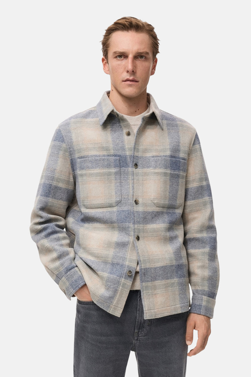 Veste courte multicolore de MANGO, à carreaux avec poches plaquées et coupe décontractée.
